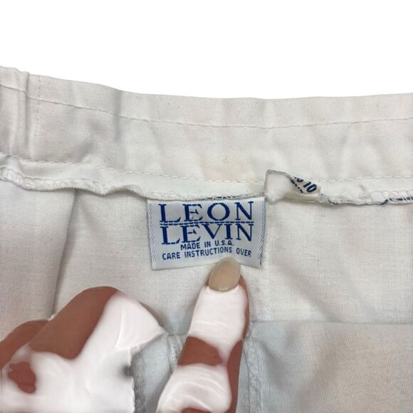 Vintage Leon Levin White Skirt with Blue and Red Pockets Size 10 - Picture 3 of 11